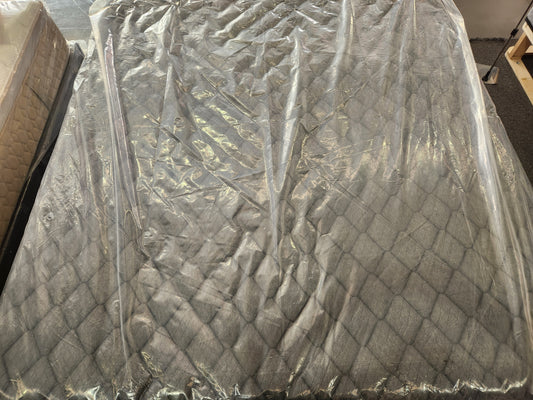 SLEEP FIRM ULTRA QUEEN MATTRESS - EX-DISPLAY