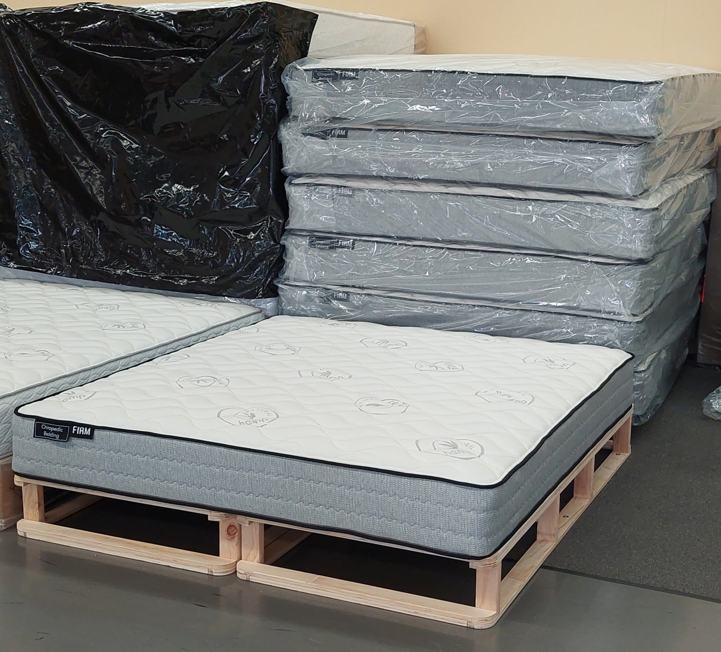 Special Clearance KING Pocket Spring Mattress