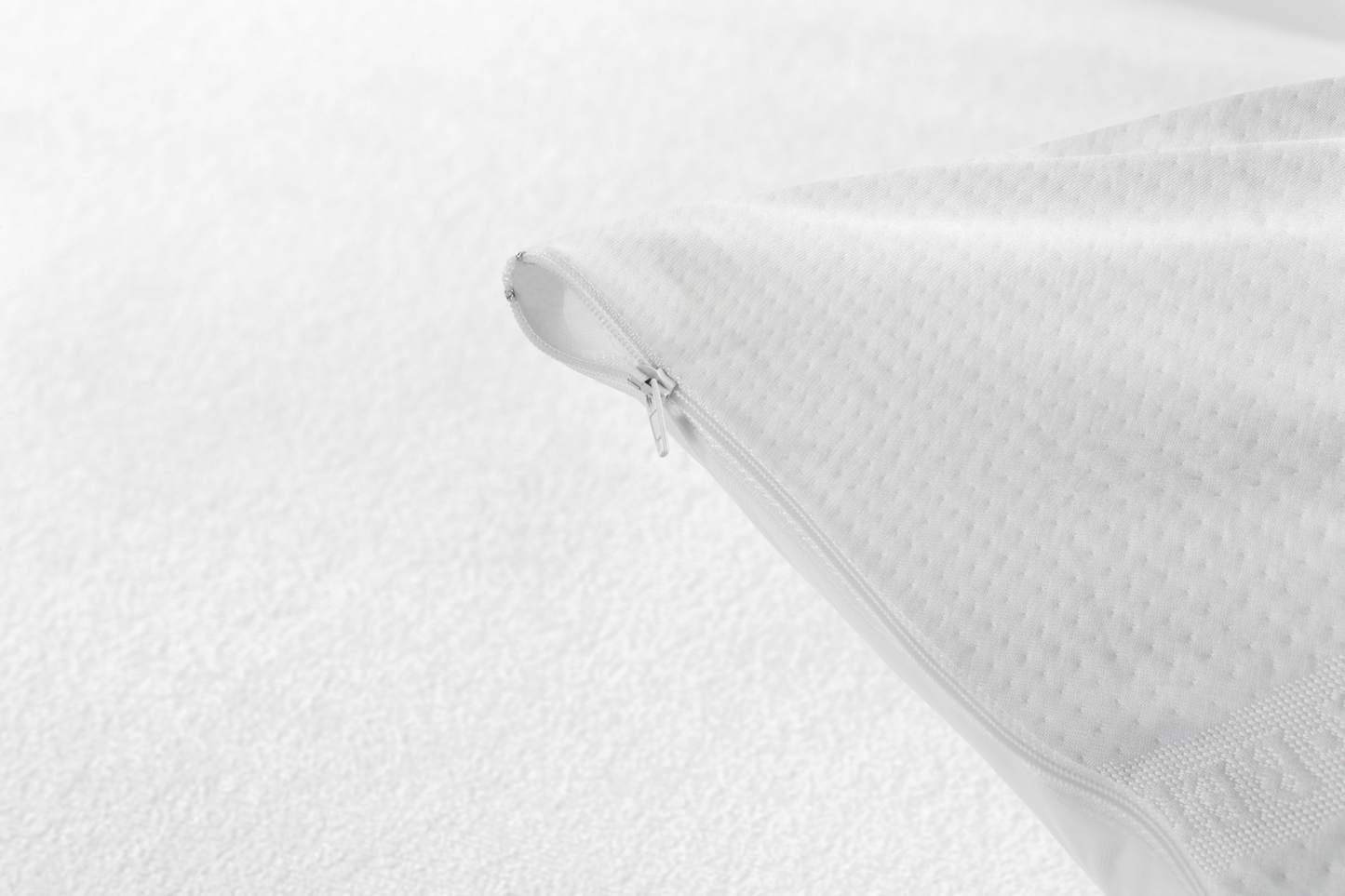 Pillow Protectors - Tencel Signature Series image 2