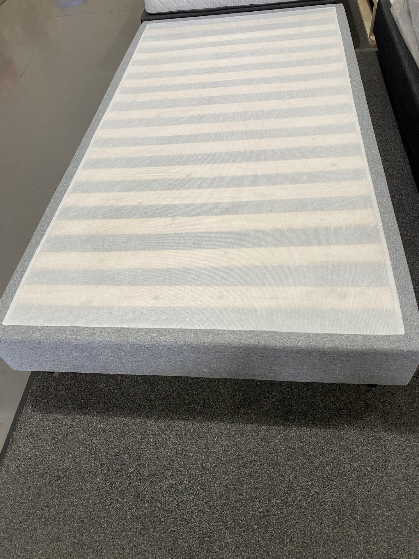 CHIROPEDIC MIST GREY KING SINGLE EX DISPLAY STOCK CLEARANCE