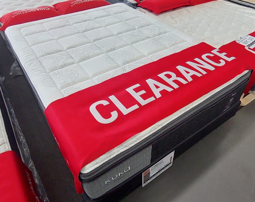 KUKA COZY COMFORT QUEEN MATTRESS - SAMPLE DEMO MODEL