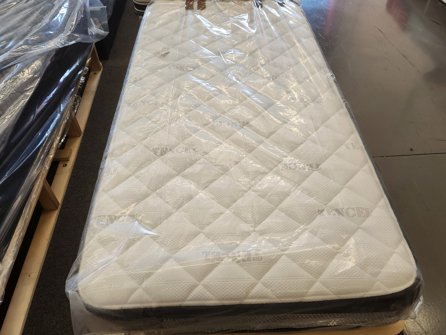 TENCEL SELECT PILLOW TOP MEDIUM SINGLE MATTRESS