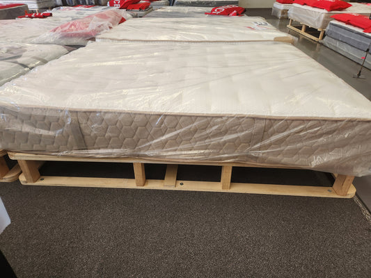 YINAHLA CLASSIC COMFORT QUEEN MATTRESS