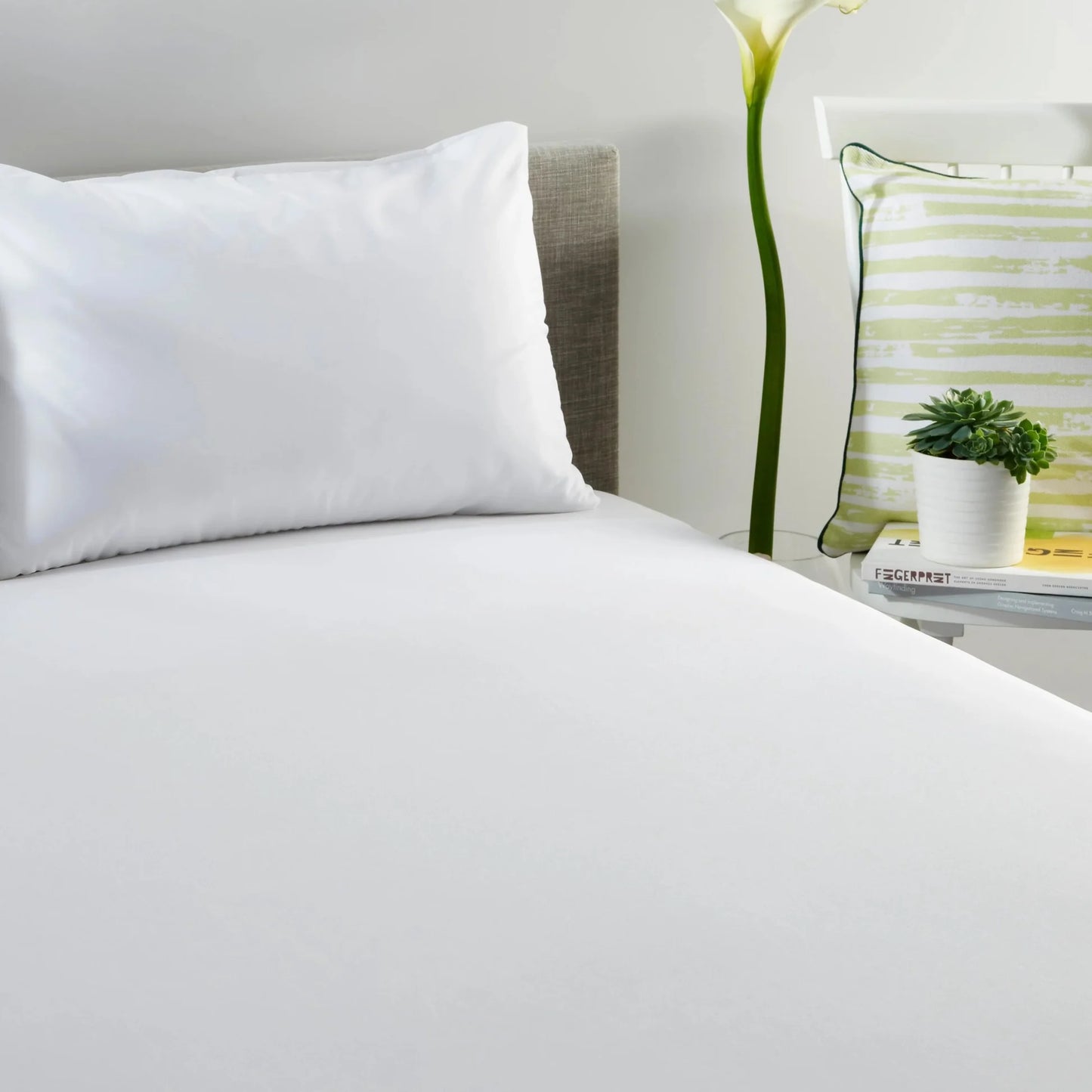 Opossum Neofabric Mattress Protector