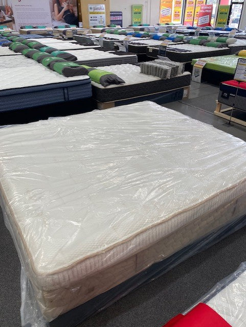 YINAHLA PREMIER LUXE KING MATTRESS - EX DISPLAY