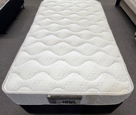 CHIRO TEENS SUPPORT KING SINGLE MATTRESS - EX-DISPLAY