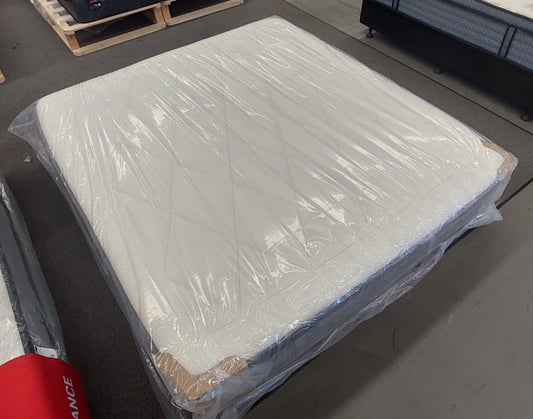 AND SLEEP LUNA KING MATTRESS - EX-DISPLAY