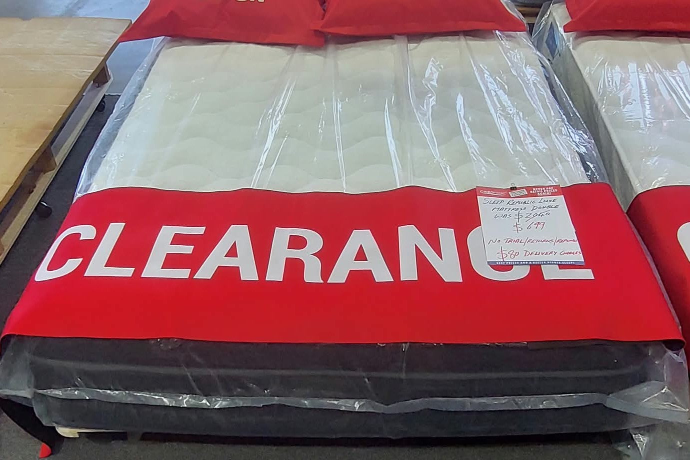 SLEEP REPUBLIC LUXE DOUBLE MATTRESS (MEDIUM FEEL)